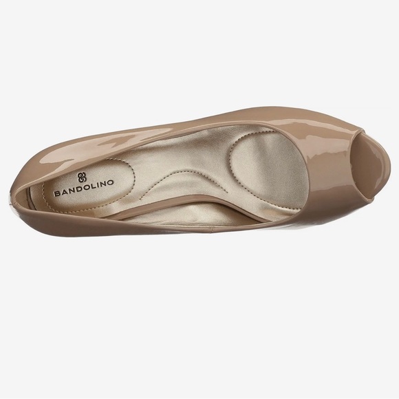 Bandolino Rainaa Heels - 8.5 - Picture 2 of 4